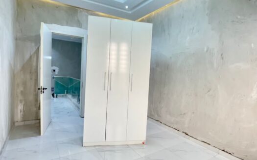 GLORIOUSLY FINISHED MAGNIFICENT 4 BEDROOM FULLY DETACHED SMART HOME WITH BQ FOR SALE!!!